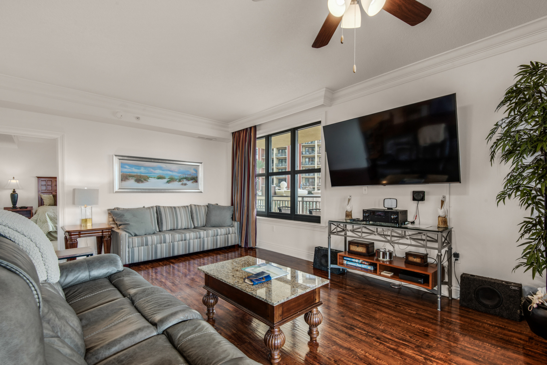 Emerald-Grande-GV25_20230715_030