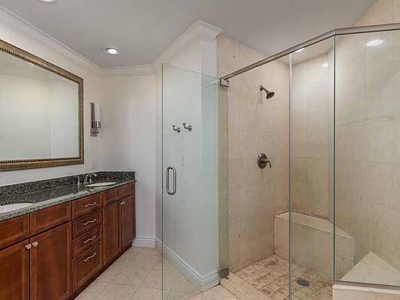 b7d37c25c08d0069a8f9d1746ffcbbdf-cc_ft_576